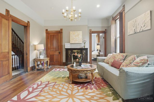 1616 State Avenue, Cincinnati, OH 45204