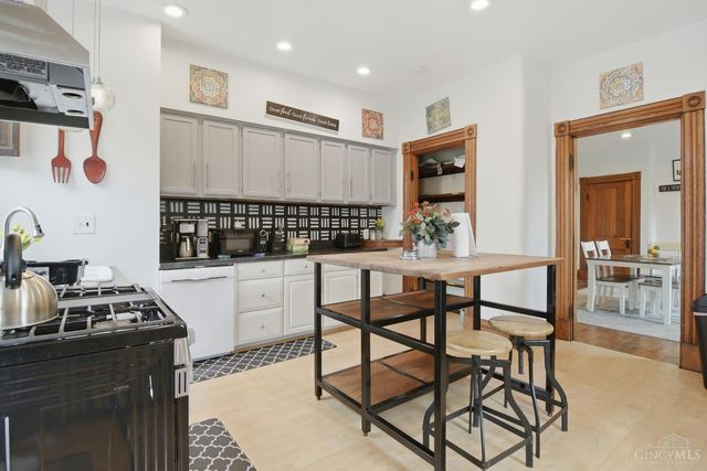 1616 State Avenue, Cincinnati, OH 45204