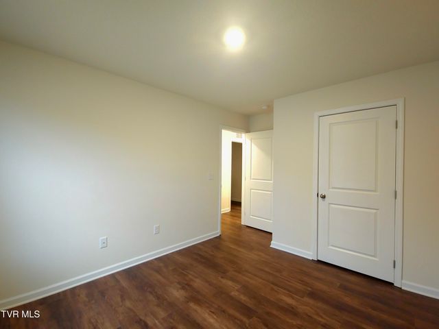 1241 Valley Parke Drive, Kingsport, TN 37663