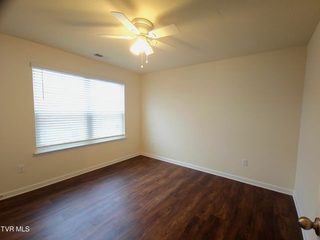 1241 Valley Parke Drive, Kingsport, TN 37663