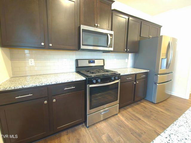 1241 Valley Parke Drive, Kingsport, TN 37663