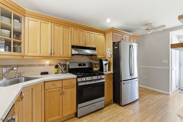 15 Parker Rd, Roxbury Twp., NJ 07856