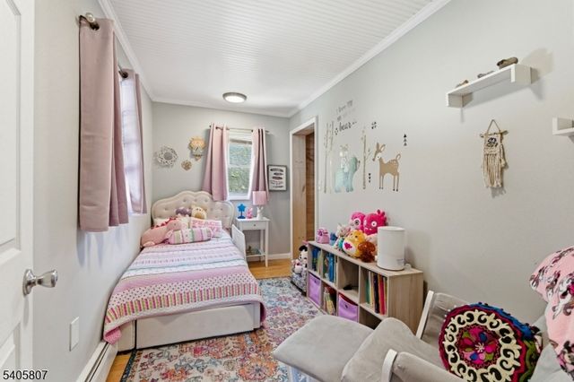 15 Parker Rd, Roxbury Twp., NJ 07856