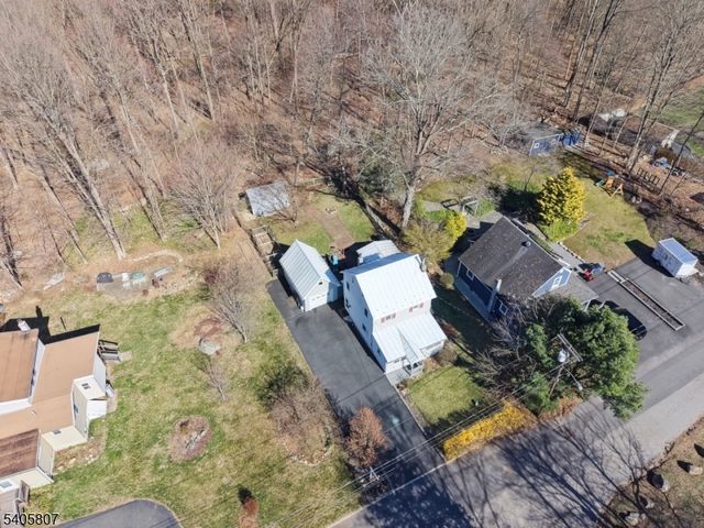 15 Parker Rd, Roxbury Twp., NJ 07856