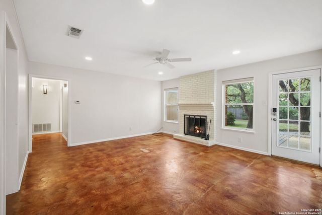 205 El Cerrito, San Antonio, TX 78232