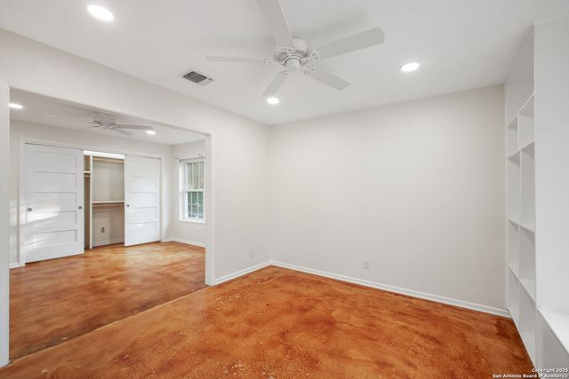 205 El Cerrito, San Antonio, TX 78232