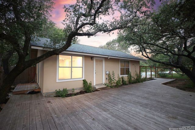 205 El Cerrito, San Antonio, TX 78232