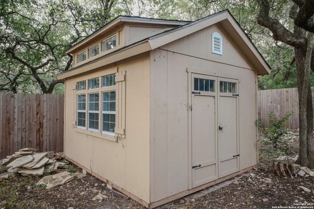 205 El Cerrito, San Antonio, TX 78232