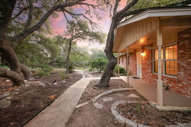 205 El Cerrito, San Antonio, TX 78232