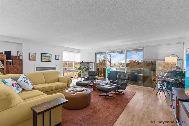 1717 Alexander Ave Apt 302, Cheyenne, WY 82001