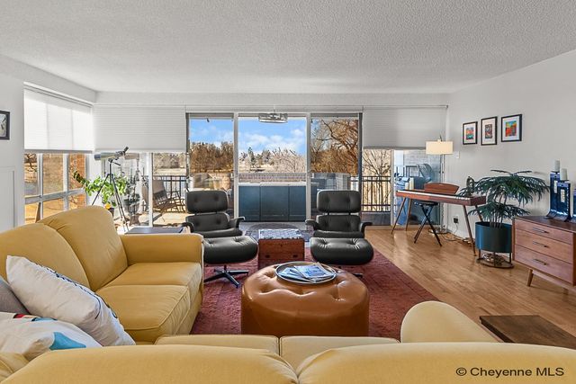 1717 Alexander Ave Apt 302, Cheyenne, WY 82001