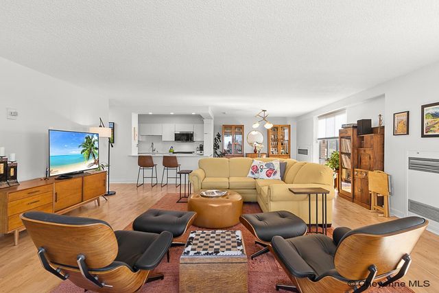 1717 Alexander Ave Apt 302, Cheyenne, WY 82001