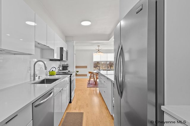 1717 Alexander Ave Apt 302, Cheyenne, WY 82001