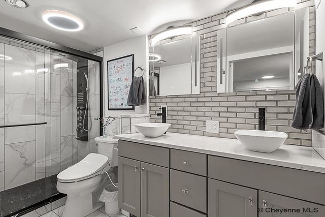 1717 Alexander Ave Apt 302, Cheyenne, WY 82001