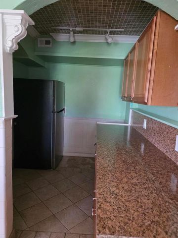 201 S Lakeside Drive, Lake Worth Beach, FL 33460