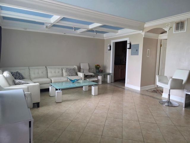 201 S Lakeside Drive, Lake Worth Beach, FL 33460