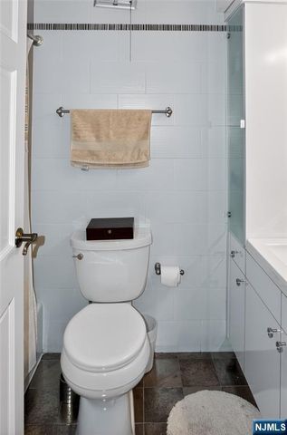 200 Winston Drive 317, Cliffside Park, NJ 07010