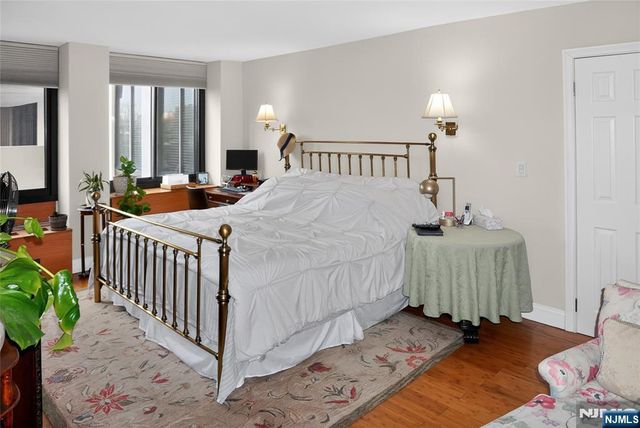 200 Winston Drive 317, Cliffside Park, NJ 07010