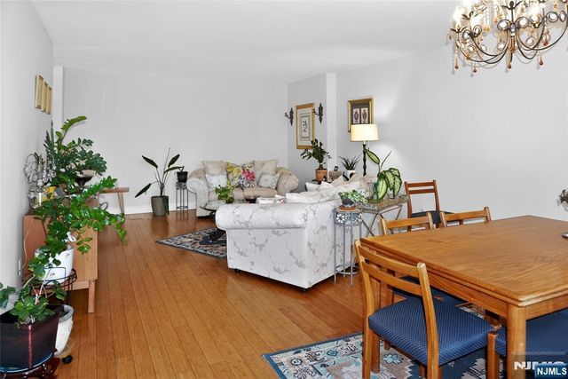 200 Winston Drive 317, Cliffside Park, NJ 07010