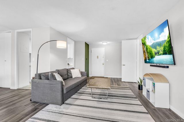 155 Ferris Avenue 2B, White Plains, NY 10603