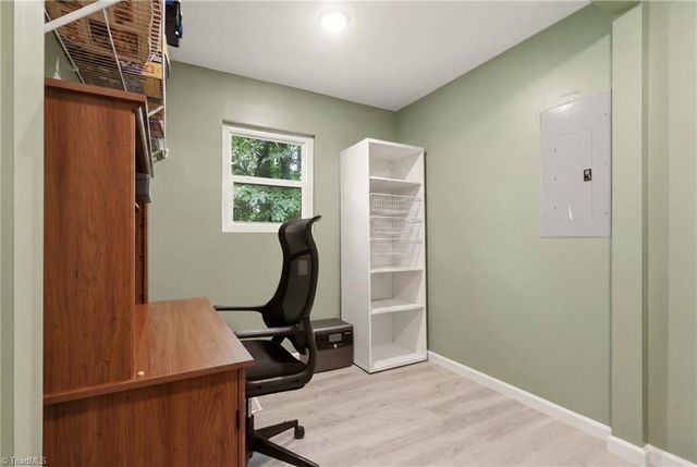 125 Fennell Drive, Kernersville, NC 27284