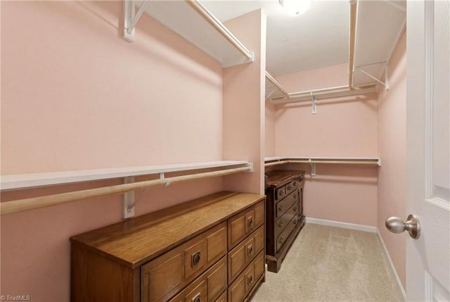 125 Fennell Drive, Kernersville, NC 27284