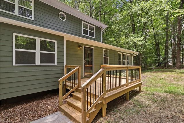 125 Fennell Drive, Kernersville, NC 27284