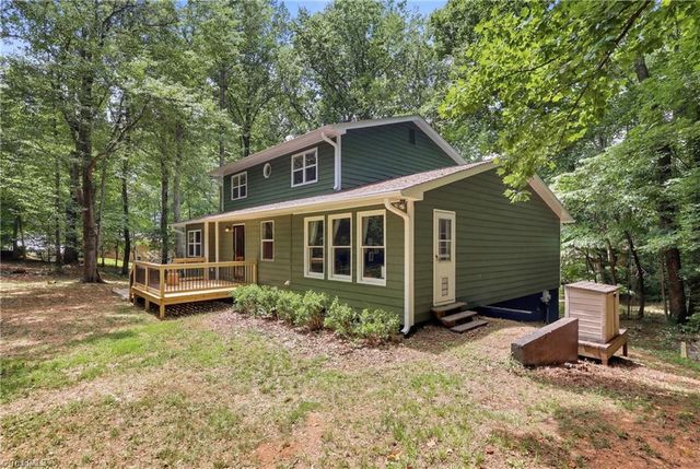 125 Fennell Drive, Kernersville, NC 27284