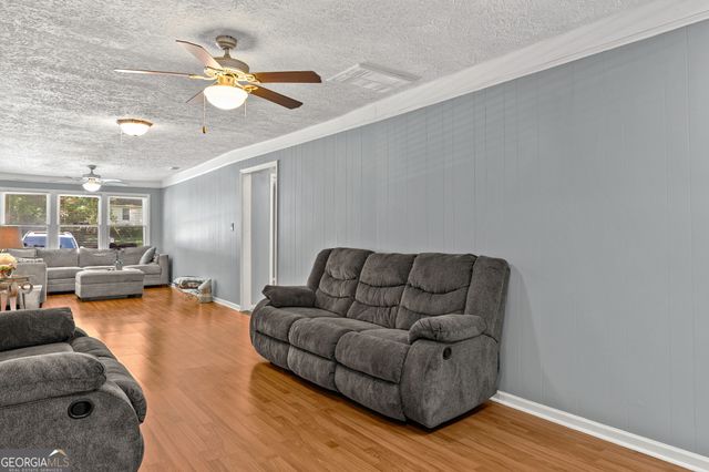 41 Melvin Phillips Road, Newnan, GA 30263