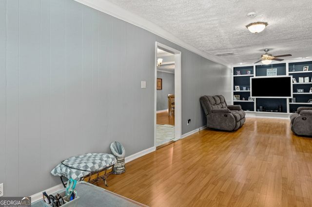 41 Melvin Phillips Road, Newnan, GA 30263