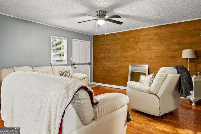 41 Melvin Phillips Road, Newnan, GA 30263