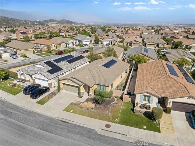 18037 Milkweed Lane, San Bernardino, CA 92407