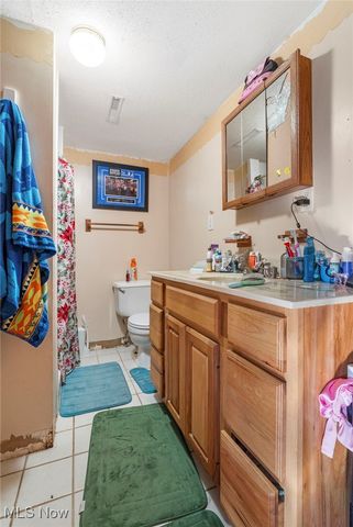 1046 W Ohio Avenue, Sebring, OH 44672