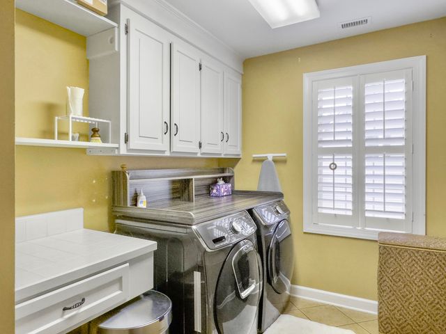 102 Castle Harbor Drive, Summerville, SC 29483