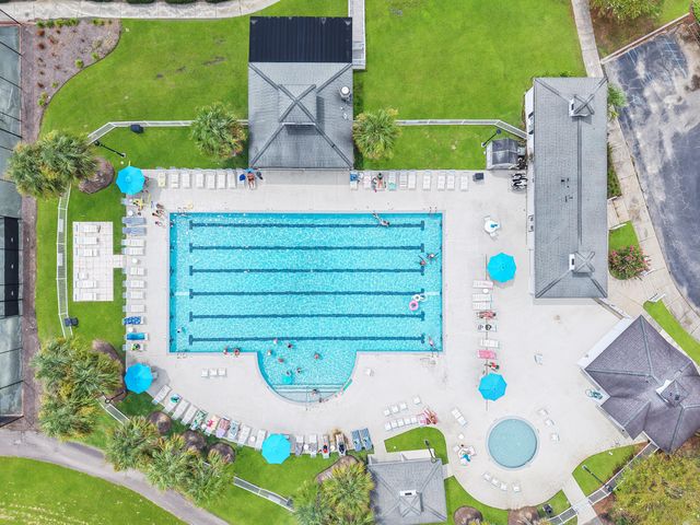 102 Castle Harbor Drive, Summerville, SC 29483