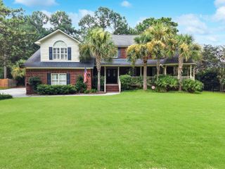 102 Castle Harbor Drive, Summerville, SC 29483