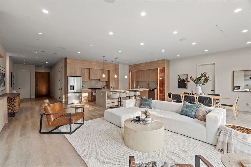 18023 Tiara, Encino, CA 91316 — photo 4