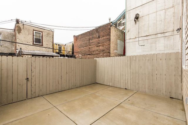1804 E HUNTINGDON ST, Philadelphia, PA 19125