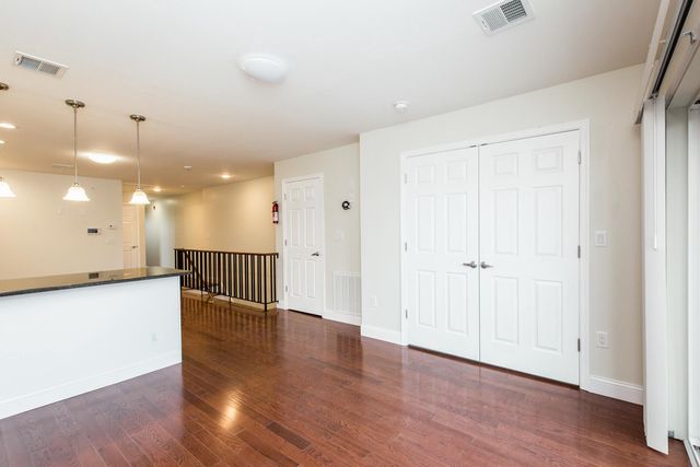 1804 E HUNTINGDON ST, Philadelphia, PA 19125