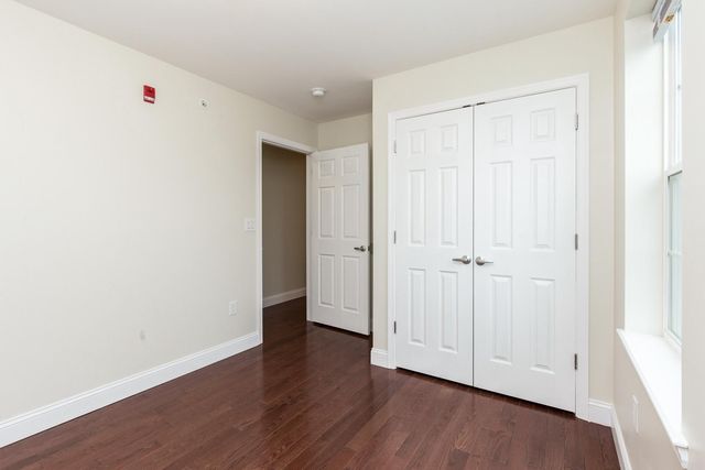 1804 E HUNTINGDON ST, Philadelphia, PA 19125
