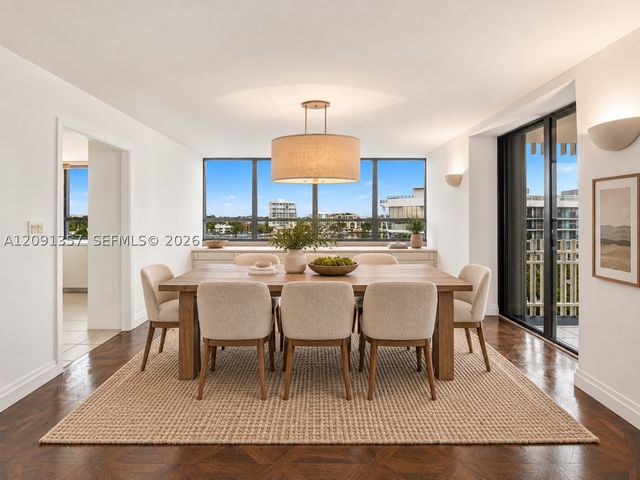 2 Grove Isle Dr B609, Miami, FL 33133