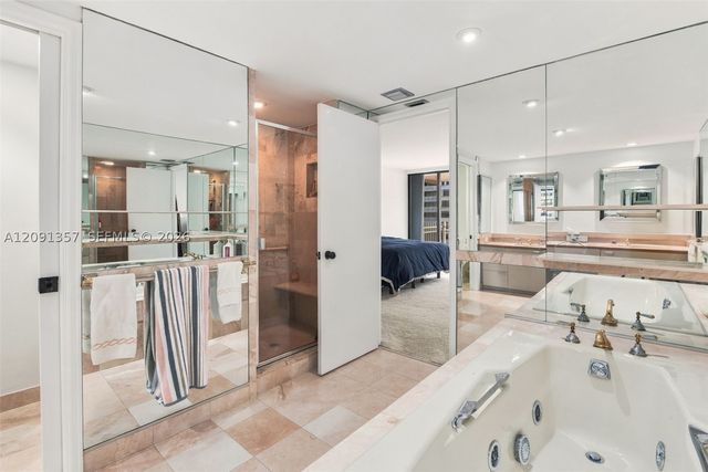 2 Grove Isle Dr B609, Miami, FL 33133