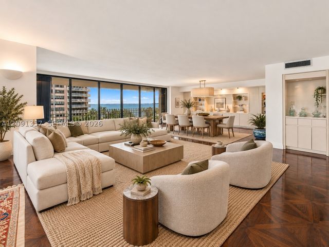 2 Grove Isle Dr B609, Miami, FL 33133