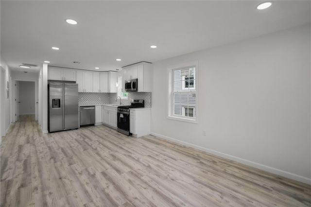 000 Camden Avenue, Providence, RI 02908