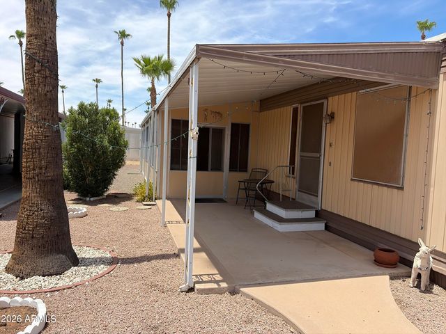 2600 E Allred Avenue C26, Mesa, AZ 85204