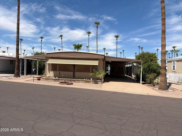 2600 E Allred Avenue C26, Mesa, AZ 85204
