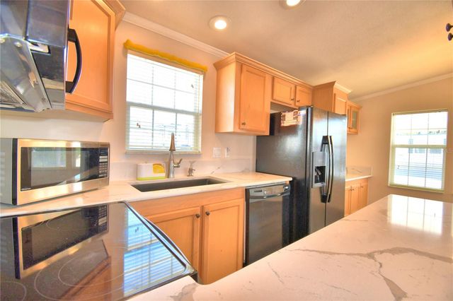 251 PATTERSON ROAD i46, Haines City, FL 33844