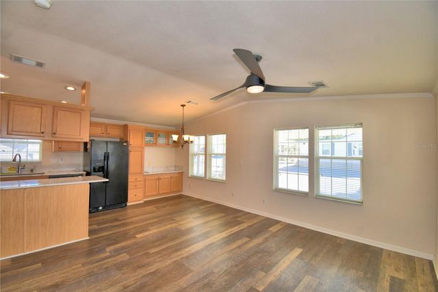 251 PATTERSON ROAD i46, Haines City, FL 33844
