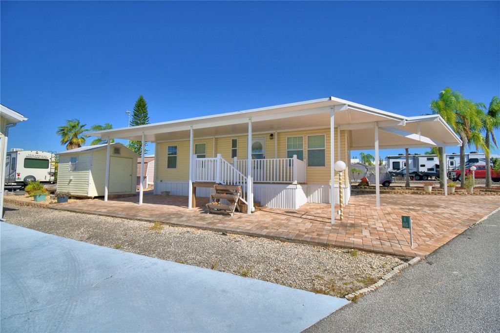 251 PATTERSON ROAD i46, Haines City, FL 33844