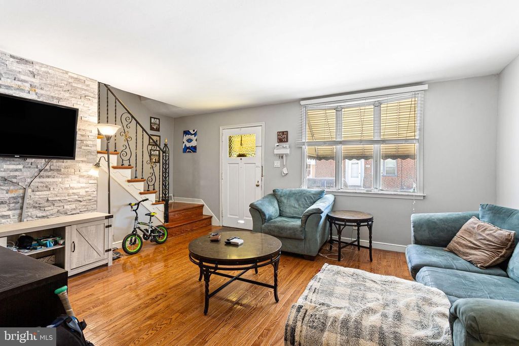 1810 S DOVER ST, PHILADELPHIA, PA 19145 — photo 4